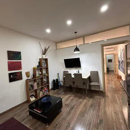 Marias In Blloku, Apartmán