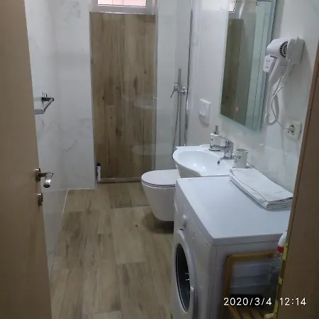 Apartment Marias In Blloku,